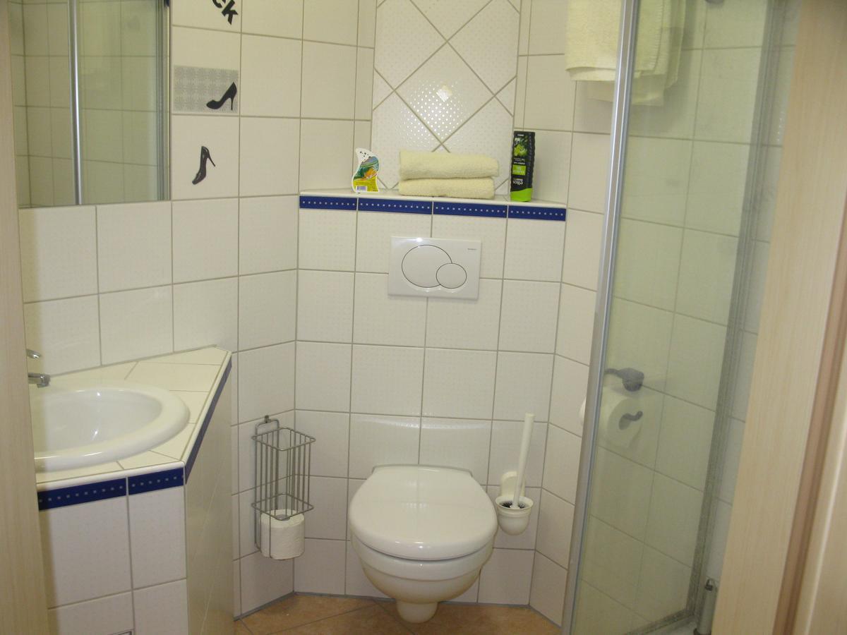 Hausner'S Hotel- Studio Apartments Altenstadt an der Waldnaab ภายนอก รูปภาพ